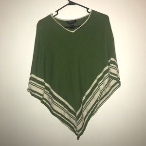 Woman’s New York & Company poncho